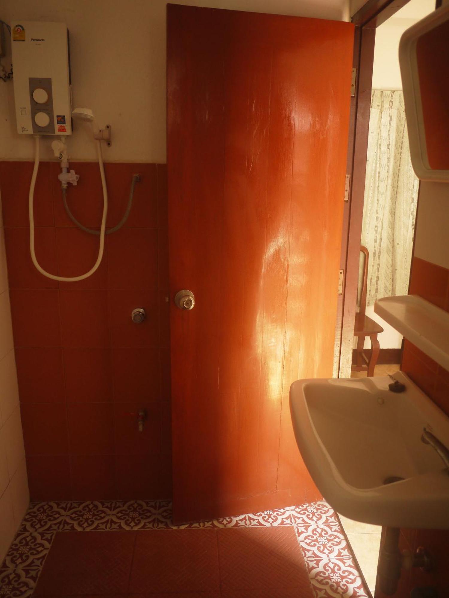 Sarah Guest House Τσιάνγκ Μάι Εξωτερικό φωτογραφία